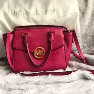 Micheal Kors Bag